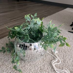 DISCO BALL PLANTER